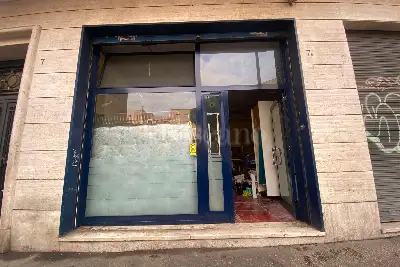 Negozio in affitto, Via dei Conciatori, Roma