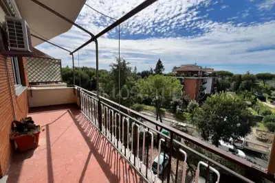 Casa in vendita, Via Cassia, Roma