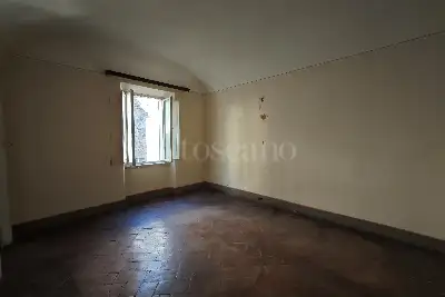 Casa Indipendente in vendita, Via Mazzini, Montalcino