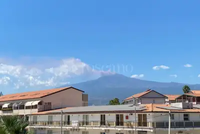 Casa in affitto, Viale Jannuzzo, Giardini-Naxos