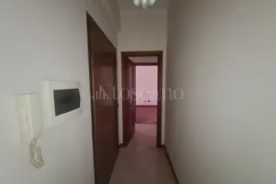 Casa in vendita, Via Roma, Pomezia