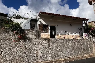 Casa Indipendente in vendita, Via Baraccamento, Calanna