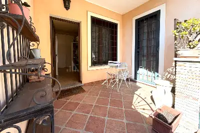 Villino a Schiera in vendita, Via Morsasco, Roma