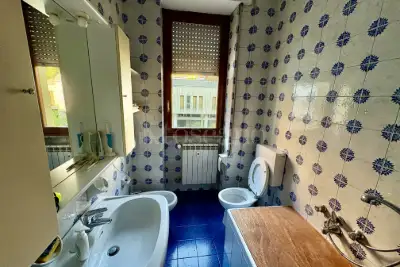 Casa in vendita, Via Rodi, Brescia