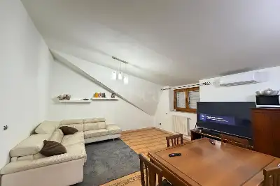 Villa Bifamiliare in vendita, Via Giulio Diena, Roma