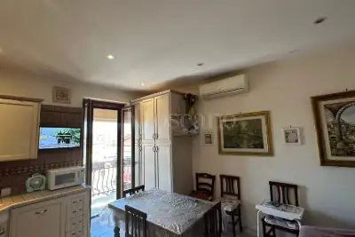 Casa in vendita, Via dei Meli, Roma
