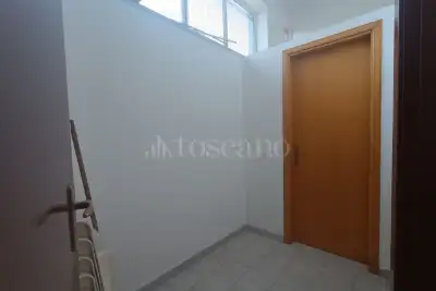 Negozio in affitto, Via della Regione, San Giovanni la Punta