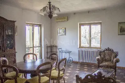 Casa Indipendente in vendita, Via Mandrine, Cassino