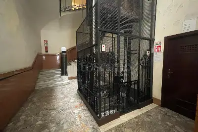 Casa in vendita, Via Vittorio Veneto, Roma