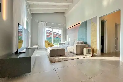 Villa in vendita, Via Montebello, Lonato del Garda