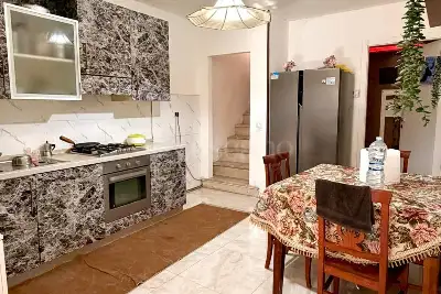 Casa Indipendente in vendita, Via Cesare Guerini, Brescia