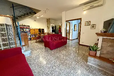 Casa in vendita, Via Dipignano, Roma