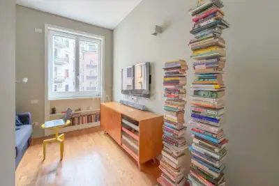 Casa in vendita, Via Nino Bixio, Milano