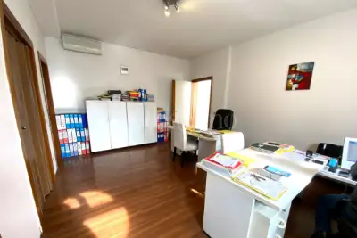 Box in vendita, Via San Lioce, Bari