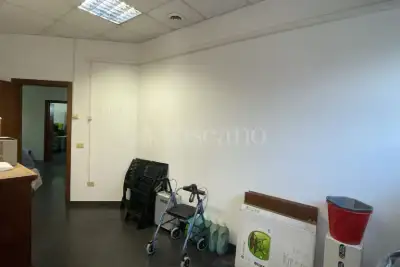 Negozio in vendita, Via Giorgio Giorgis, Fiumicino