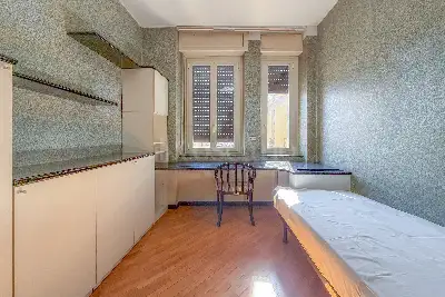 Casa in vendita, Via Giovanni Battista Morgagni, Milano