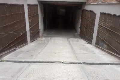 Box in vendita, Via Marco Papio, Roma