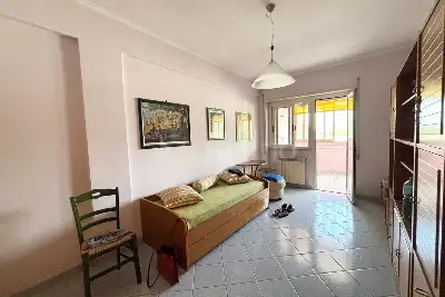 Casa in vendita, Via Carlo Avolio, Roma