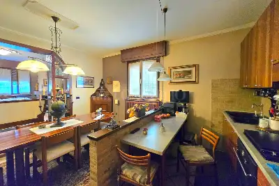 Villa Bifamiliare in vendita, Via Bevilacqua, Concesio, Concesio