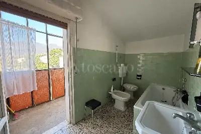 Villino a Schiera in vendita, Via San Francesco d'Assisi, Collebeato