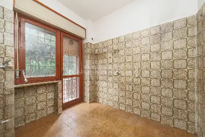 Casa in vendita, Via Carlo Perrier, Roma