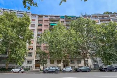 Casa Indipendente in vendita, Via Francesco Melzi d'Eril 18, Milano