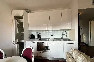 Casa in affitto, Via Giovanni Segantini, Milano