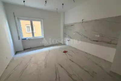 Casa in vendita, Via Cavour, Pomezia