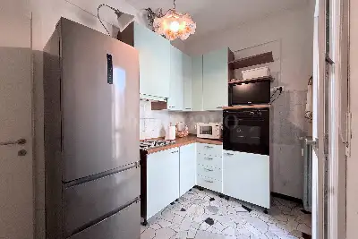 Casa in vendita, via Vincenzo Giordano Orsini , Milano