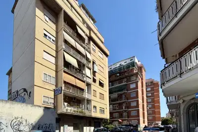 Casa in vendita, Via dei Conti di Tuscolo, Roma