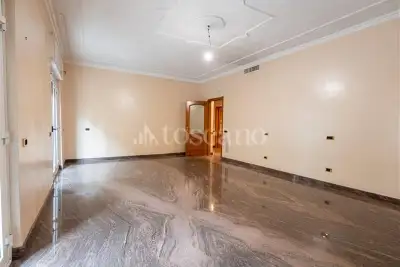 Ufficio in affitto, Via Alessandro Manzoni, Bari