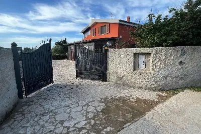 Villa in vendita, Strada Vicinale Serralonga Lu Pinu , Sorso, Sorso