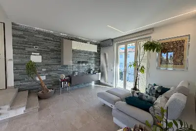 Casa in vendita, Via Saliceti, Alba Adriatica