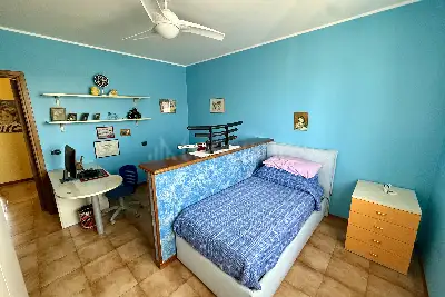 Villino a Schiera in vendita, Via Donatello, Brescia