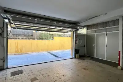 Box in vendita, Via Isidoro del Lungo, Roma