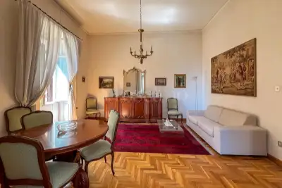 Casa in vendita, Piazza Giuseppe Garibaldi, Napoli