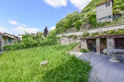 Casa Indipendente in vendita, Via Cesare Battisti, Cernobbio