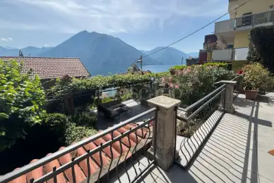 Casa Indipendente in vendita, Via Schignano, Argegno