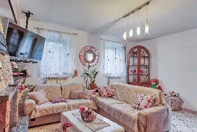 Casa Indipendente in vendita, Via Argentera, Cadegliano-Viconago