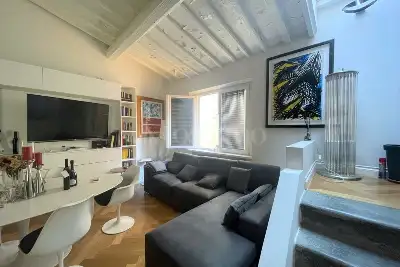 Casa in vendita, Via Porta Rossa, Firenze