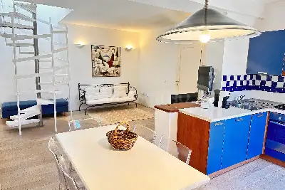 Attico in vendita, Porto Rotondo , Piazza Andrea Cascella , Olbia