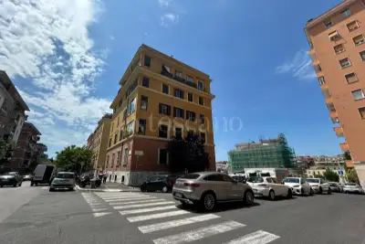 Casa in vendita, Via Arturo Colautti, Roma