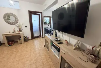 Casa in vendita, Piazzale Aldo Moro, Pomezia