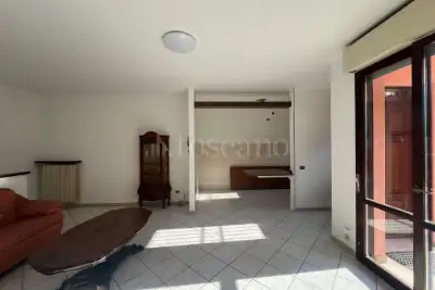 Casa in vendita, Via Montesuello, Desenzano del Garda