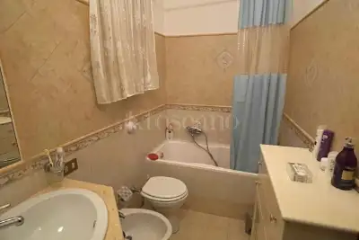 Casa in vendita, Via Valverde, Palermo