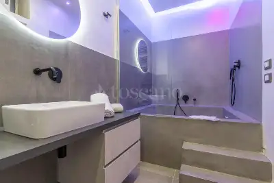 Casa in vendita, Via Casella, Milano