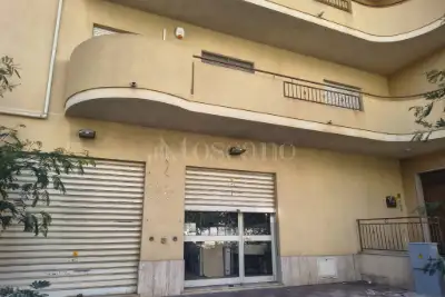 Negozio in vendita, Via Convento San Francesco di Paola, Trapani