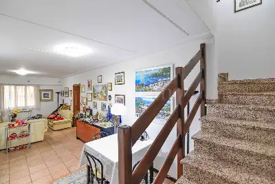 Villa in vendita, Via Volontari della Libertà, Erba