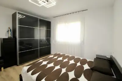 Casa in vendita, Via Giulio Locatelli, Pordenone