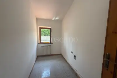Casa Indipendente in affitto, Via Giovanni Giuseppe Gizzi, Roma
